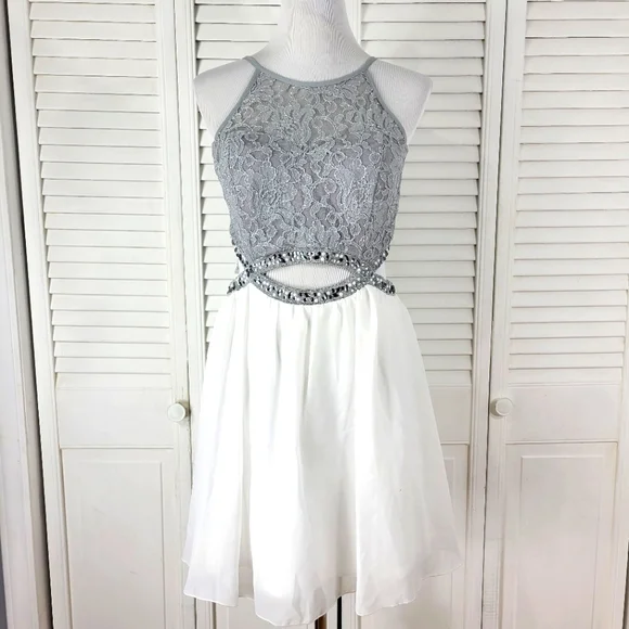 prom dress speechless Amazon.com: Speechless Junior's Sleeveless Fit and Flare Maxi Party Dress, Sky Blue, 5 : Clothing, Shoes & Jewelry
